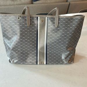 Tory Burch tote - gray, navy and off white/light gray